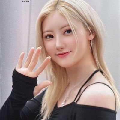 wixilii94378's profile picture. just for #라미🐬cause i'm obsessed with her. I'II post anything about RAMI, no matter how many followers my account has🗣️