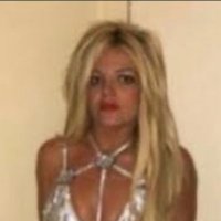 otra minita (@0wnreflection) 's Twitter Profile