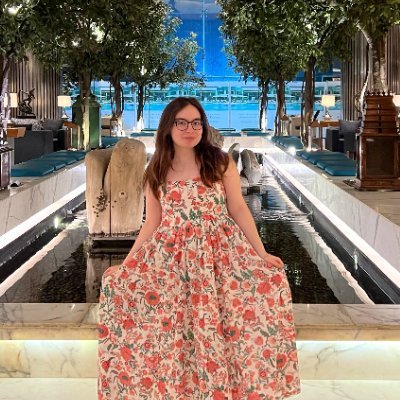 ♟ #chess player 🎙️@chesscom partner and Twitch affeliate streamer 📚Computer Engineer student in Budapest #chesspunks Opinions expressed here are my own