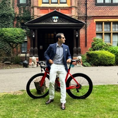 a financial technology enthusiast based on squats. در صفحه اینستاگرام زیر مسیر Ironman2025 رو دارم ثبت میکنم.