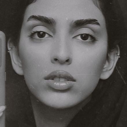 bluedi0n's profile picture. بداخلاقِ غرغروی مُرده.