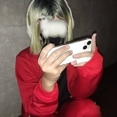 関西住みのコスプレイヤーです! まだまだ🔰ですが宜しくお願いします! レイヤーとカメラマン両方ともしてます! まだ義務教育終わってないので把握よろしくです💦 有名になりたい🥺