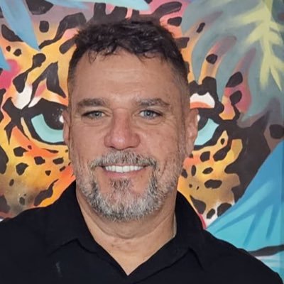 JoseLinoJunior4's profile picture. Engenheiro Civil formado pela UFCE.Empresário❤️@IngridGrill🇨🇦🇧🇷📚Desenvolvimento e Engenharia .https://t.co/GfSEqq4dql.☀️👷