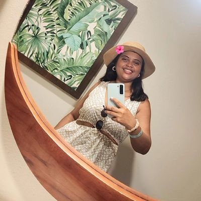 alejandra_moses's profile picture. --N I C A R A G U A -- ⭐ Arquitecta ⭐ Monimboseña ✊🏽 Amo estar en contacto con la naturaleza y conocer nuevos destinos👑 La Morena store 💜 Co Owner Virago.nic