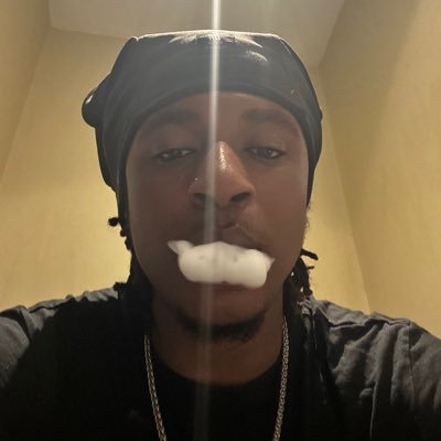 conadyourmom's profile picture. Still trynna find peace