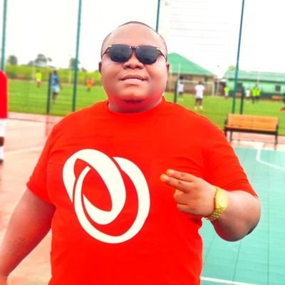 I'm Dexter Chelleh Williams professionally known as Dex Da VibeKing, one of Liberia's fast rising Global Artist. I'm a Song Writer, Lyricist & Producer.