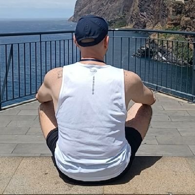 ☢️ Podras conocer mi nombre no mi historia, sabras quien fui pero no quien soy ☢️ Fuera Zurdos de mierda.