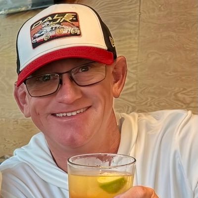 Family-Gina, Zach & DJ always in my ❤️🐶 NASCAR🏁 Fish 🎣 Disc Golf 🥏Runner 🏃pineapple on 🍕 🍍 Boomer Sooner! Go 'Stros! Texans🏈