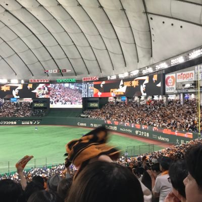 L152_aki's profile picture. Japan,💖like⚾️️Yomiuri Giants,🏃Derek Jeter♯2, 🚗car,🏍bike,Follow me.