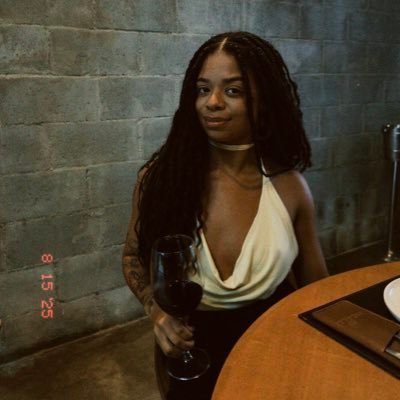 itsalebastos's profile picture. pensamentos profundos ou malucos. você escolhe