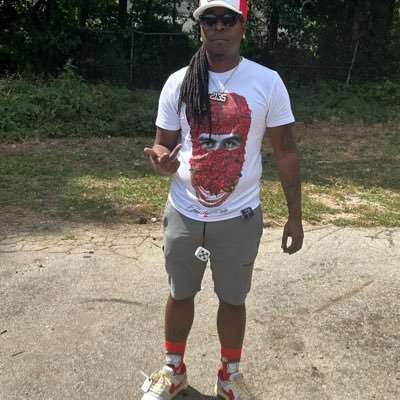 John_doe2135's profile picture. Professional hustler 🤫