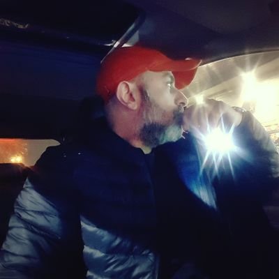 mohd_khairr's profile picture. Long Live Jordan 🇯🇴 
Long Live Our King 👑