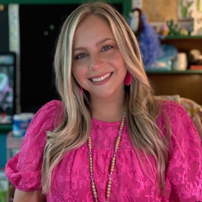 💍/🧑🧑🧒 •Title I Teacher in Rural WV 🍎📚♥️✏️👩🏼🏫 •#ClearTheList #TeachersOfX NO DM’s, please! 🚫