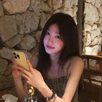 연◡̈ (@yirantz) 's Twitter Profile