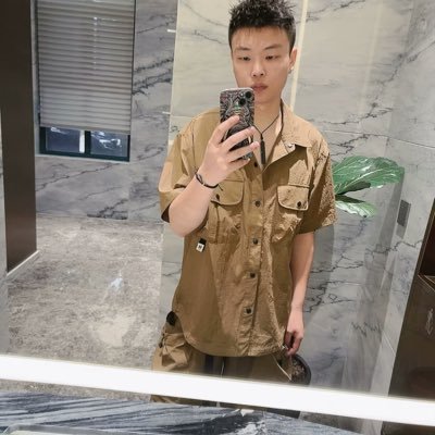 opKHuMYuyK91255's profile picture. 