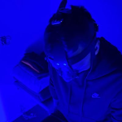 Say hi! 👅
Facesitting | Bondage | Face Fucking | Feet | Pups | Furries | Switch | Vers | Try Me 😉🤪
