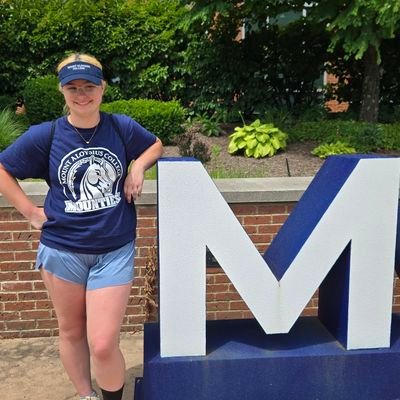 Lexussoftball26's profile picture. Mt Alousius commit 
Catcher/Utility