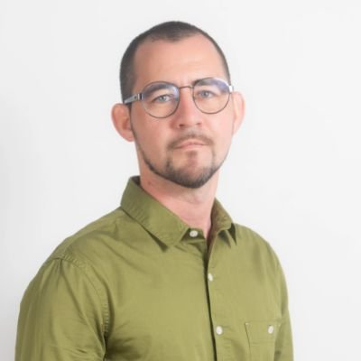 Director Provincial de la Casa de la Cultura Ecuatoriana Núcleo de Manabí. Candidato a la CCE Sede Nacional.
Ig. fidelinz