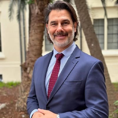urology surgery and medical doctor
I stand for Ukraine 🇺🇦
Brasil