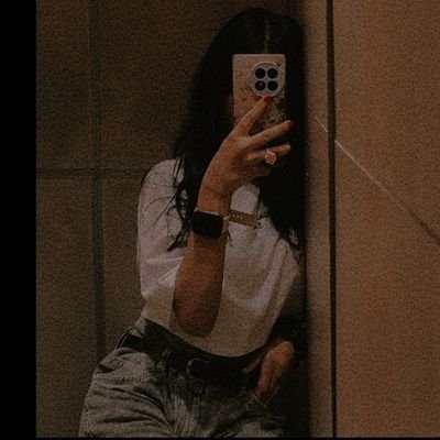 Digital dreamer 👾 | Data Enthusiast 📊| S14 Scholar @shefiorg 💅|
Here to decode Web3 and probably overshare 🐧