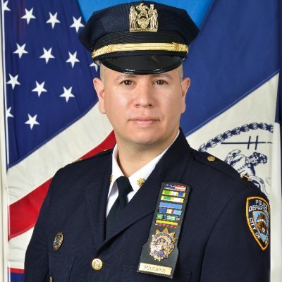 Commanding Officer - Deputy Inspector Joe Pulgarin
The official Twitter of the 44th Precinct.
User policy: https://t.co/8LNgStNCaS