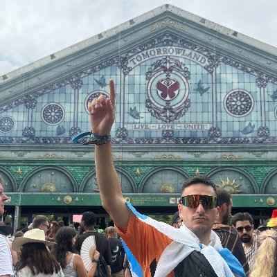 ManueldeRey's profile picture. 🎶 Electrónica // Trance