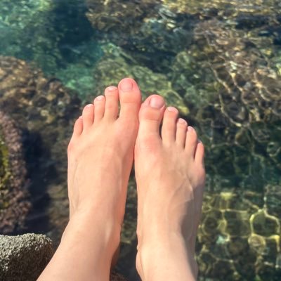 yourqueenofkink's profile picture. 18 lat | sprzedam zdjęcia stóp | findom🧎♂️➡️💵