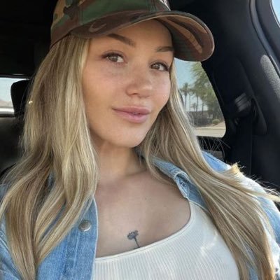 massage therapist 💆♀️💆 NO discrimination here ❤️