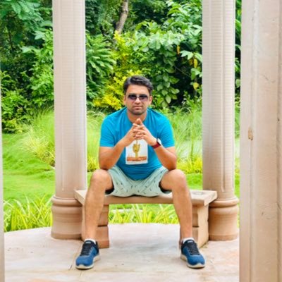 Senior Manager at PSU Bank, #CCGeek, Cash-backs,Cards and points enthu.. iOS freak. Love Nonstop Driving. Always happy to Help.