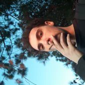 amo musica, faço programa, jogo joguinhos antigos, desenrolo uns rabiscos e desejo a queda do estado ilegitimo de israel
