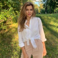Eleanor (@eleanor_vibes_) 's Twitter Profile