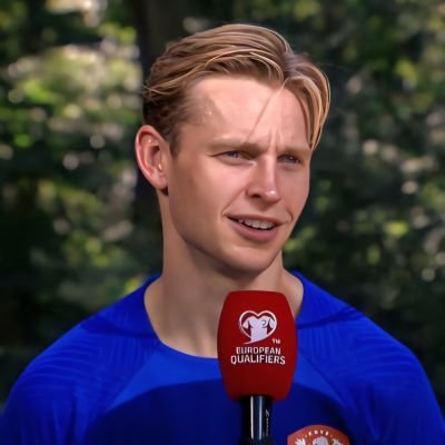 𝟏𝟒𝒚𝒓𝒔 ستبقى حائر حتى تؤمن بالله |
@ALhasnV | #FCB #Eredivisie 🇳🇱