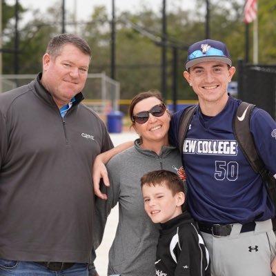 kmac1128's profile picture. Nurse. wife, Football, Softball, Baseball, Offshore Fishing