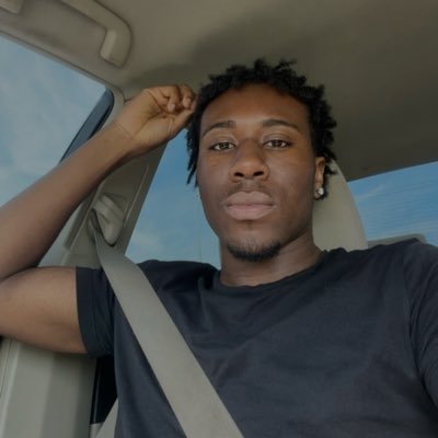 19, Serial Builder Creating the future one line of code at a time | 🎬 https://t.co/3nPlzLb5hF | 📄 https://t.co/qfldLB3QOf | Currently - 📲https://t.co/J6CTAvVJgo
