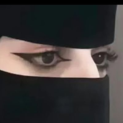 ((وضعت نفسي فوق رف لاتطاله الايادي فلا طاقه لي بحزن جديد))