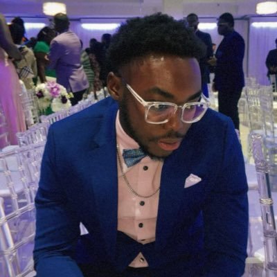 We at the starting point of this race. We gon win nigga I can't wait - LA