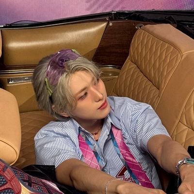 TE AMO YONGHEE XTI LE ECHO GANAS A LA VIDA
240524 🌱 040924