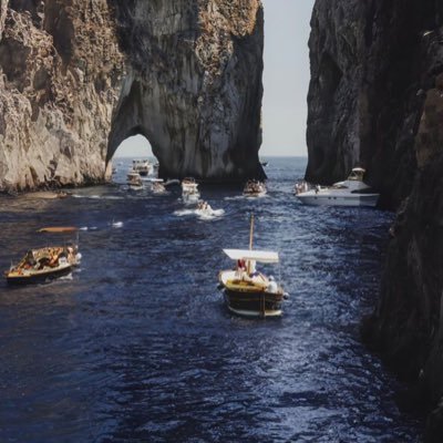 norahxi_'s profile picture. Junior CIS Student & Cybersecurity Minor at @_PNU_KSA | Leader at @RobotechX_ | Leader at @CYScTEAM