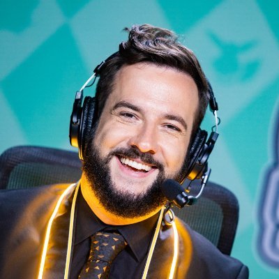 Pokémon GO Caster for @Pokemon | 1st @silphgg World Champion | Show 6 Podcast with @thezzweilous | Twitch & YouTube /SpeediestChief2 | Opinions are my own