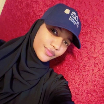 (حَسْبُنَا اللَّهُ سَيُؤْتينا الله من فضله وَرَسُولُهُ إِنَّا إِلى اللَّه
رَاغِبُون)
🦷
المحبة وسيلة السلام 🍃