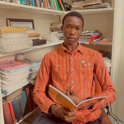 Reflective Writer✍🏽|Author|Believer|Gentleman|Principles|Citadel| Becoming