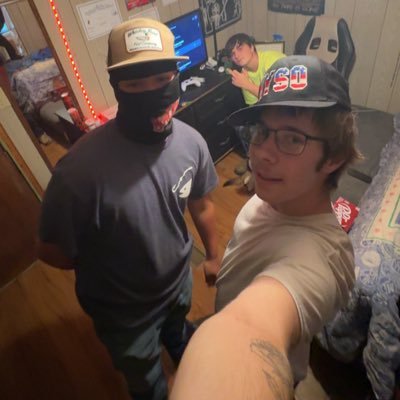 MatthewHes7676's profile picture. 