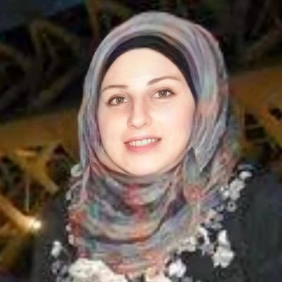 Muslim,book lover,student of literatur and philosophy,interested in international affairs,idealist