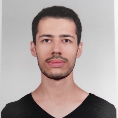 Adana’da yaşıyorum. Çukurova Üniversitesi Endüstri Mühendisliği son sınıf öğrencisiyim.