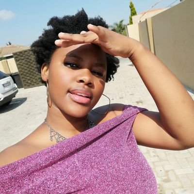 IG: @singlytaken1/
tiktok: @singlytaken/
CODER/
best female footballer/
Mirrors Available