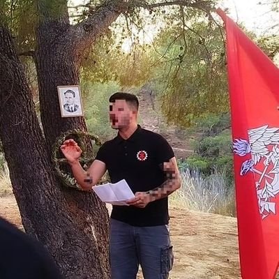 ¡Disfrutad de la guerra, pues la paz será terrible!
Nacionalsocialista y militante de @devenireuropeo