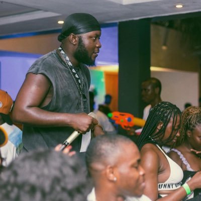 I tweet what I feel and understand|VJ |Space Host🎙️|Podcaster|Hypeman|Music & Brand |#ConversáàWithVJ_Burna|OUTSIDER 🦍✨🦍|Cannabis 🍀|Football🔴🟣FORCA BARCA