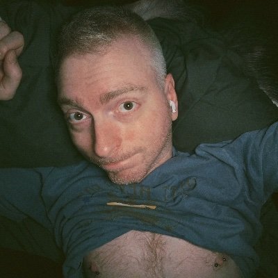 Ted. Made it™ | Boring was yesterday† |Let's get ConnecTED. | 36 Bi 🌈 | Games 🎮 • Books 📚 • Porn 🔞 • Politics 🐦 | More xTed. https://t.co/Xy5ZBmuK8G