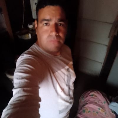 ME GUSTA ESTAR EN PAREJA Y SALIR BUSCAR TRABAJO Y SALIR