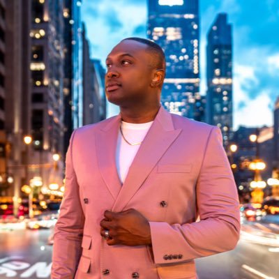 Emmy nominated Morning Anchor for @NBCChicago weekdays 4-7am. Singer/Songwriter. New album “Mister Cassimy